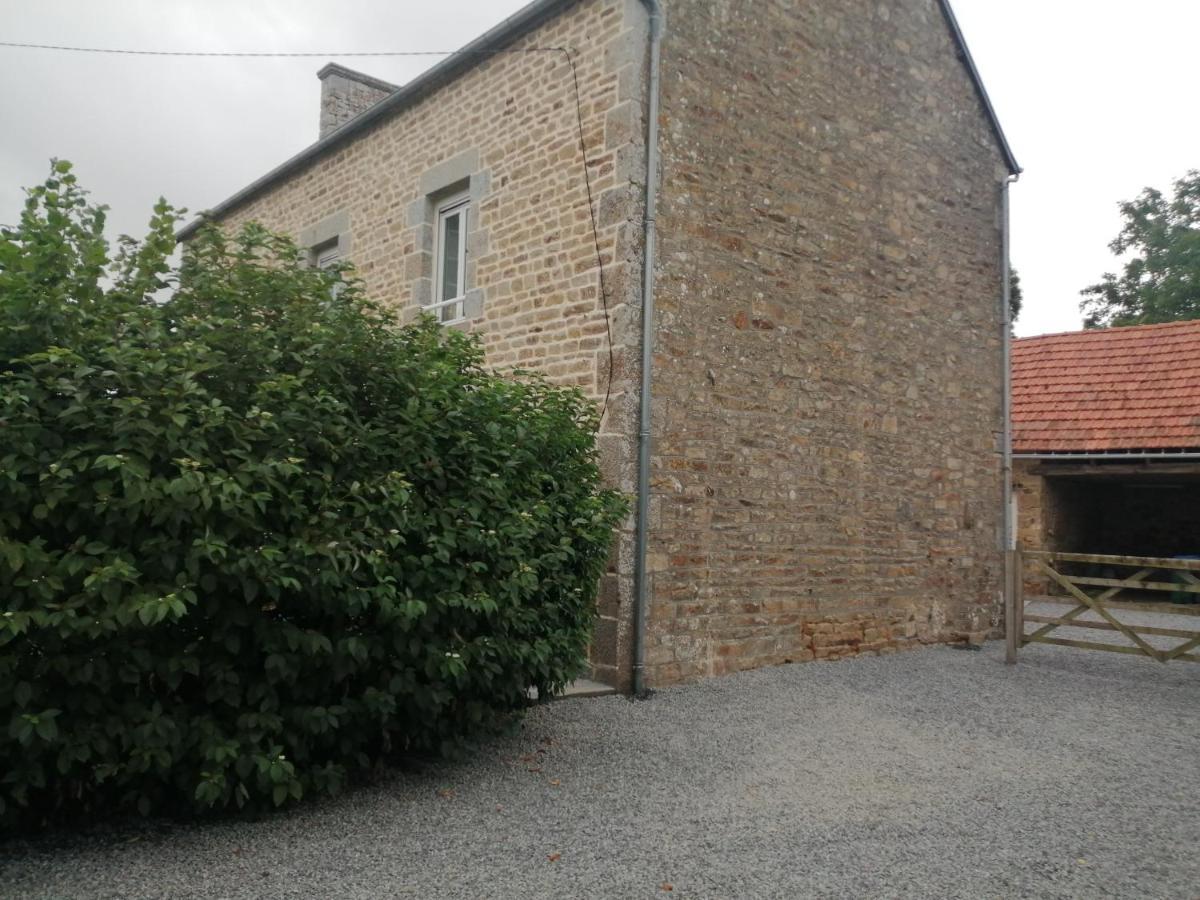 Maison Jullouville Au Calme 외부 사진